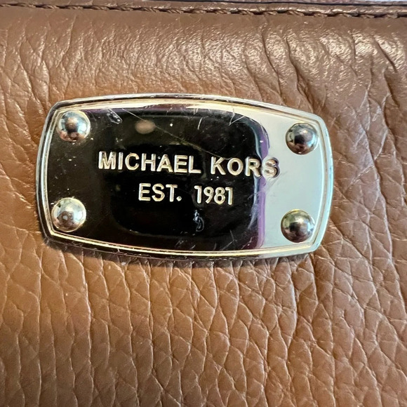 MICHAEL KORS large brown wallet 🫶🏼 - Picture 2 of 10